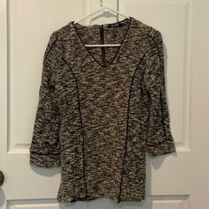 Nic & Zoe Black and white top